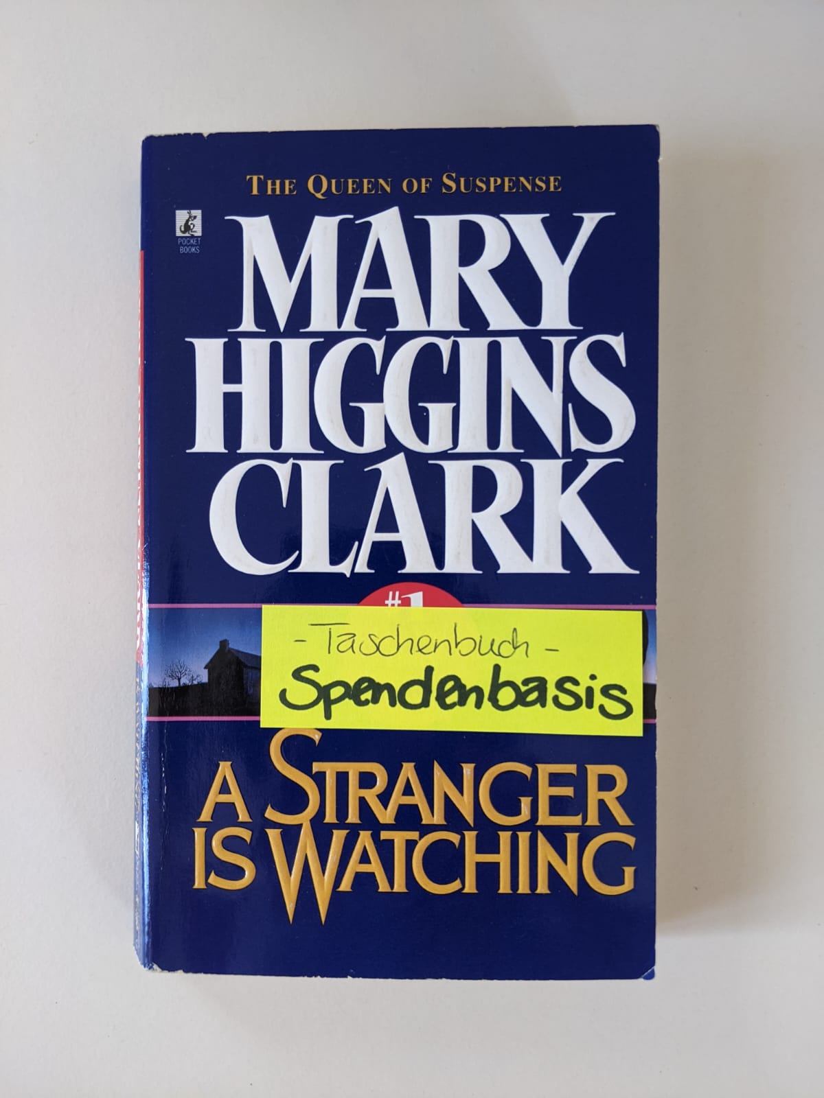Englisch - Mary Higgins Clark - A Stranger is watching